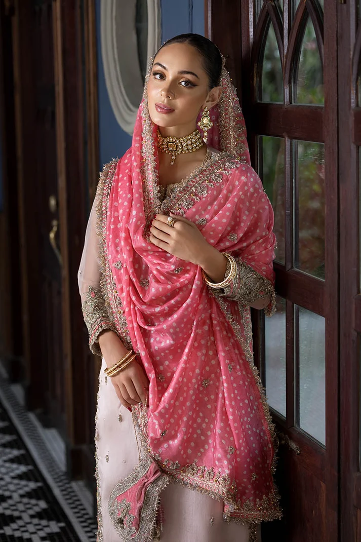 Silk Chunnari dupatta with Gotta work